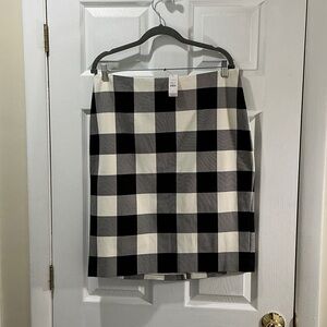 Talbots NEW WITH TAGS Black and Cream Checkered Pencil Skirt Size 12